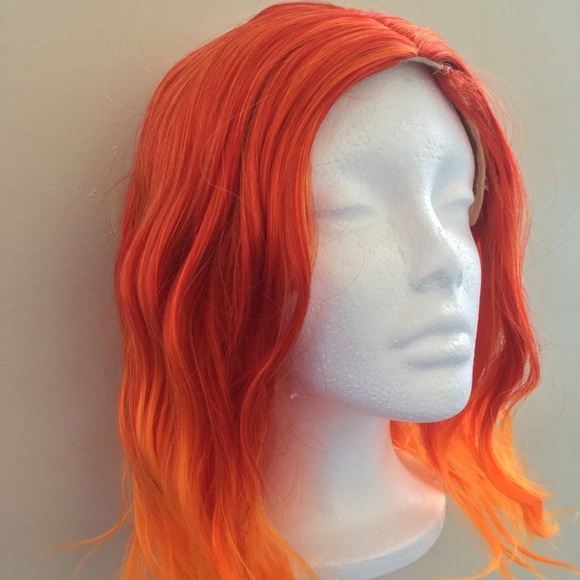 Short Bob Wavy Curly Orange Ombre Wig - Picture 2 of 10